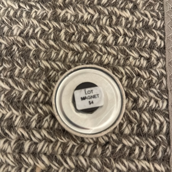 Parts and Labour embroidered succulent magnets - Picture 8 of 8